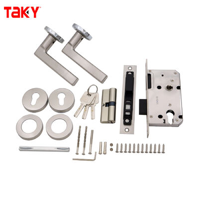 سعر جيد مقابض أبواب على شكل حرف L من الفولاذ المقاوم للصدأ بتصميم عصري مع قفل مقبض باب خشبي داخلي الانترنت